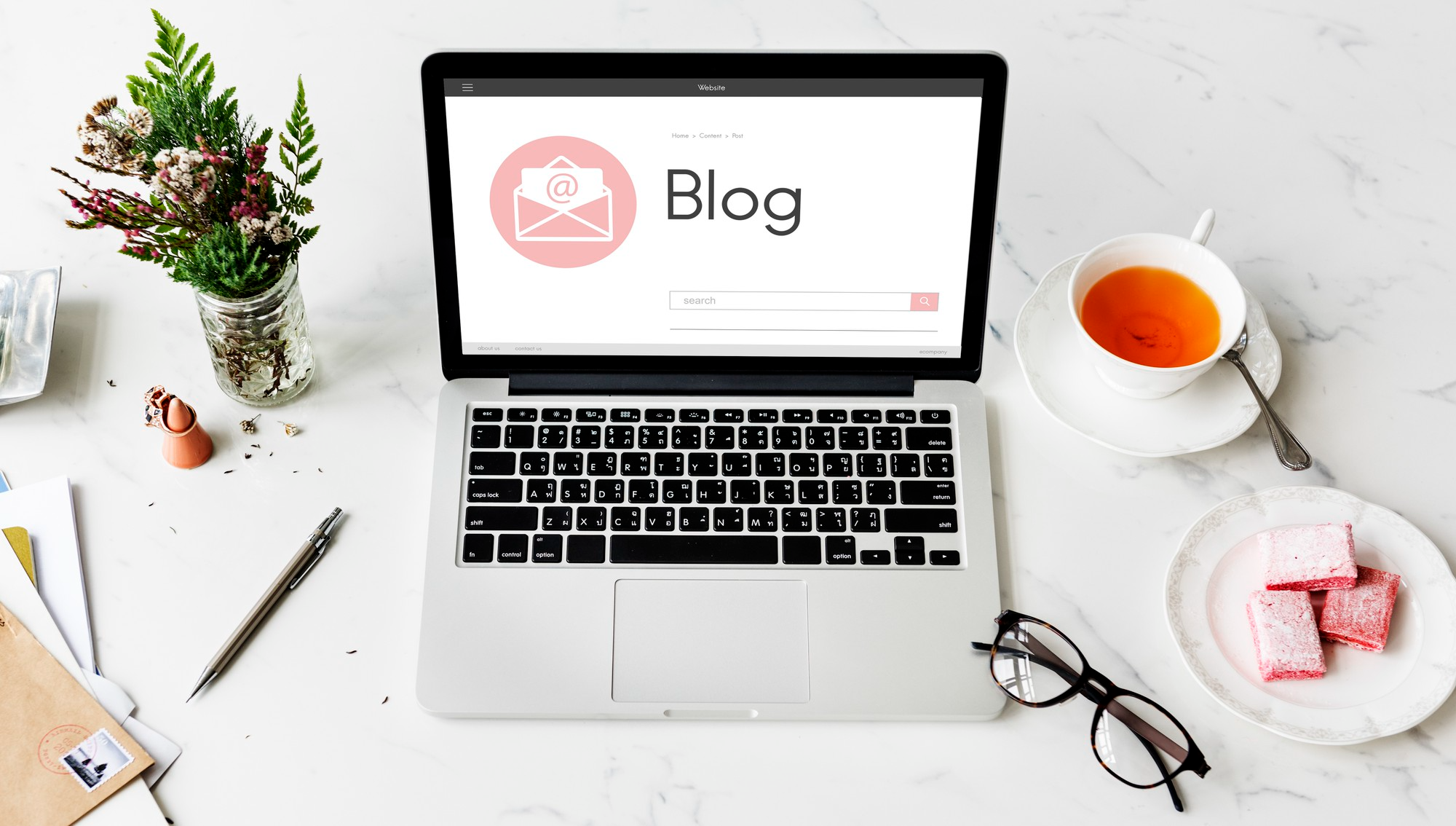 Crear y monetizar un blog de IA